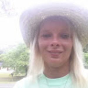 Meet your Posher, Lynne